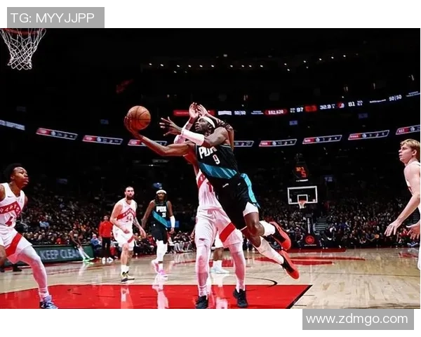 开拓者锋线大将打出30+三双,成果第二阵型把分全都输回去了?